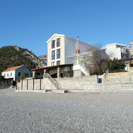 Apartments Galija Petrovac المظهر الخارجي الصورة