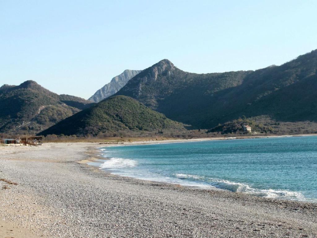 Apartments Galija Petrovac المظهر الخارجي الصورة
